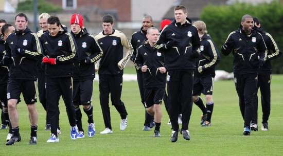 这队踢得像一台机器