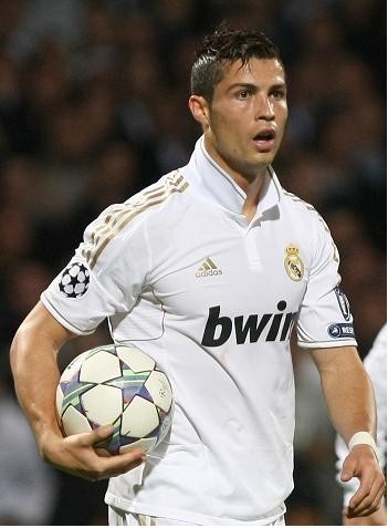 “苏超”最大黑马，泰州先后战胜常规赛第三、二、一名夺冠