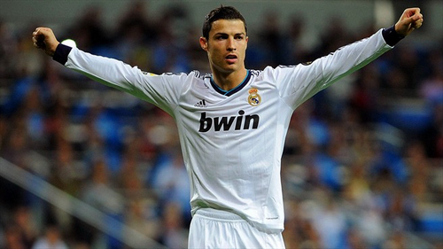 曼联拒放齐尔克泽，罗马米兰冬窗计划受挫（曼联叫停齐尔克泽转会，罗马与米兰冬窗引援受挫）