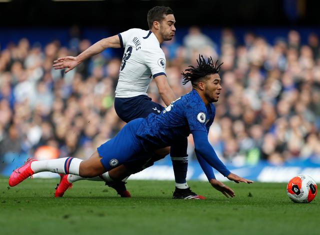 官方：格拉多将执法巴萨vs瓜达拉哈拉，本轮国王杯无VAR（官宣：格拉多执法巴萨战瓜达拉哈拉，本轮国王杯不启用VAR）