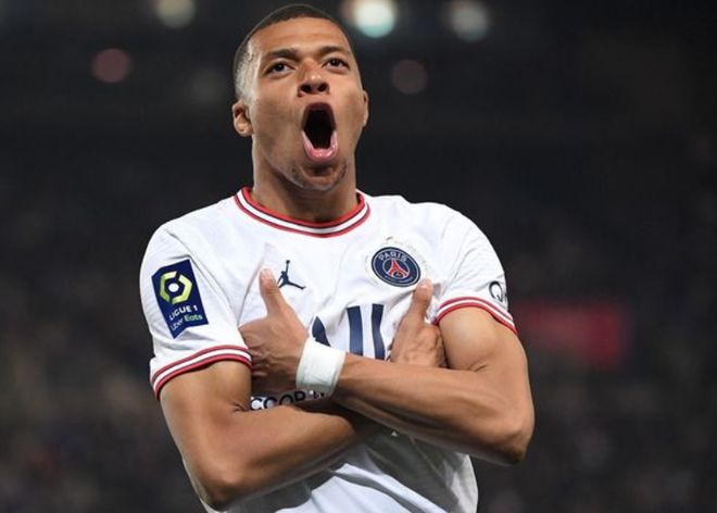 下轮西甲联赛，皇马一线队后卫仅有吕迪格&阿森西奥可以使用