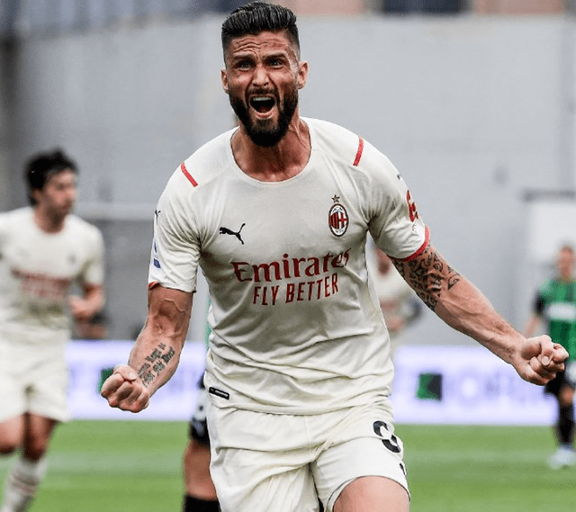 篮球篮网全队配合默契提升