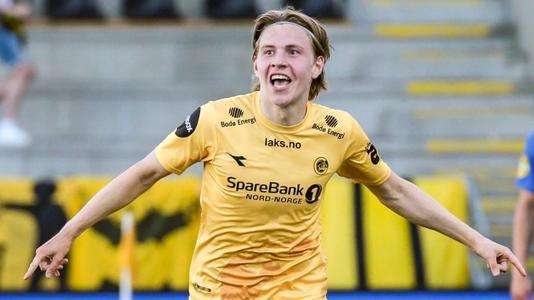 1-1！1-3！利物浦不胜+切尔西爆冷，阿森纳5分领跑，英超2强争冠