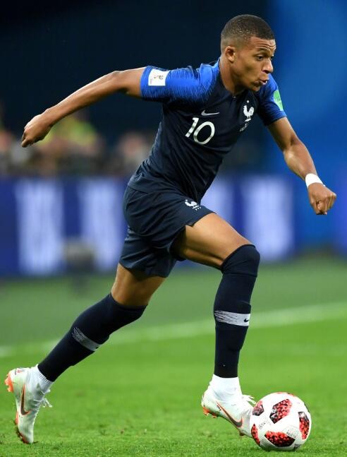 弗拉门戈主帅：我们有办法遏止巴黎的进攻，只想击败他们夺冠（弗拉门戈主帅：有信心限制巴黎进攻，目标击败巴黎夺冠）