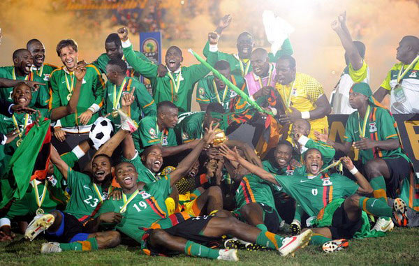 足球世界杯吉祥物亮相，造型引网友热评