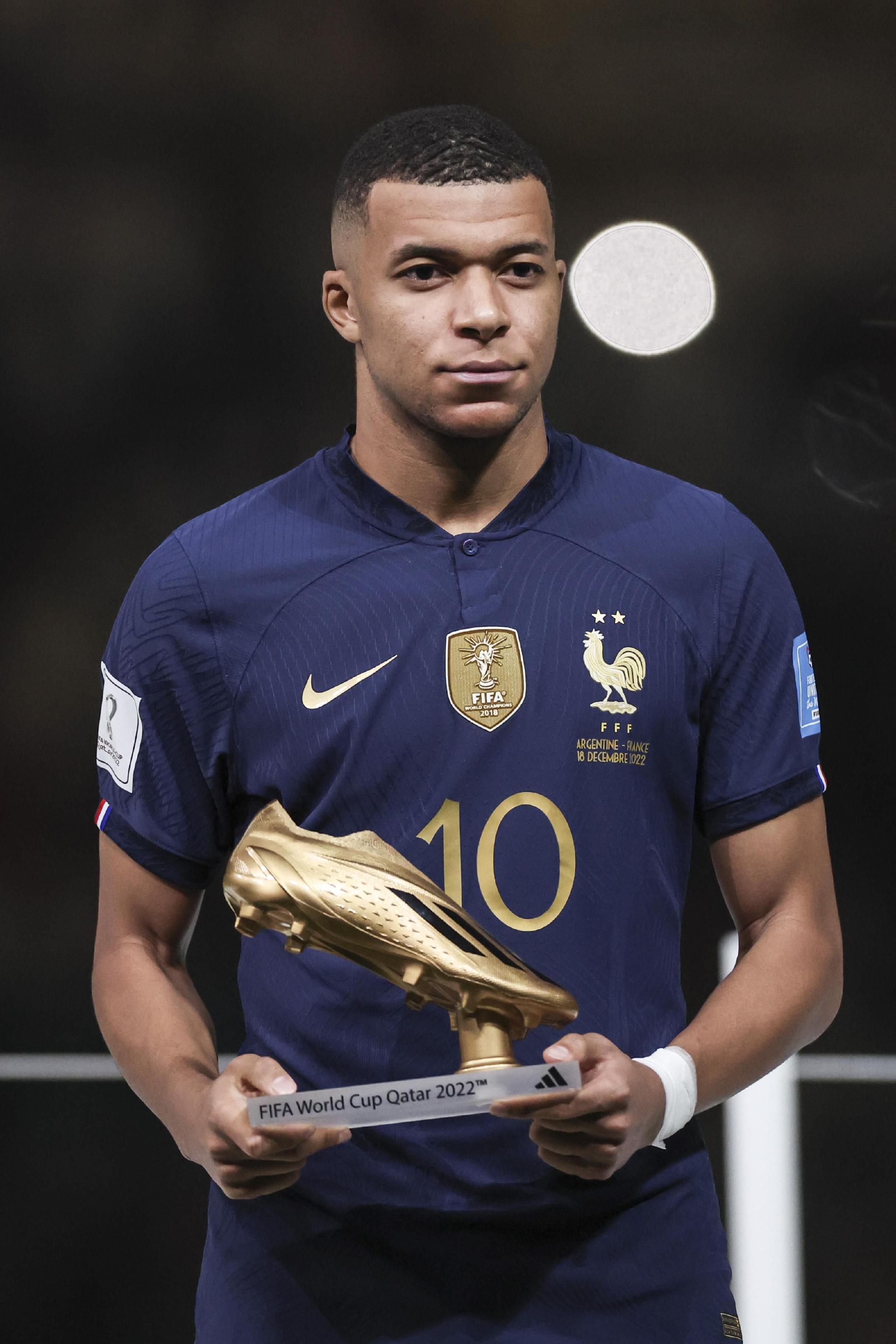 欧冠战报：布兰特双响，海于格破门，多特2-2博德闪耀