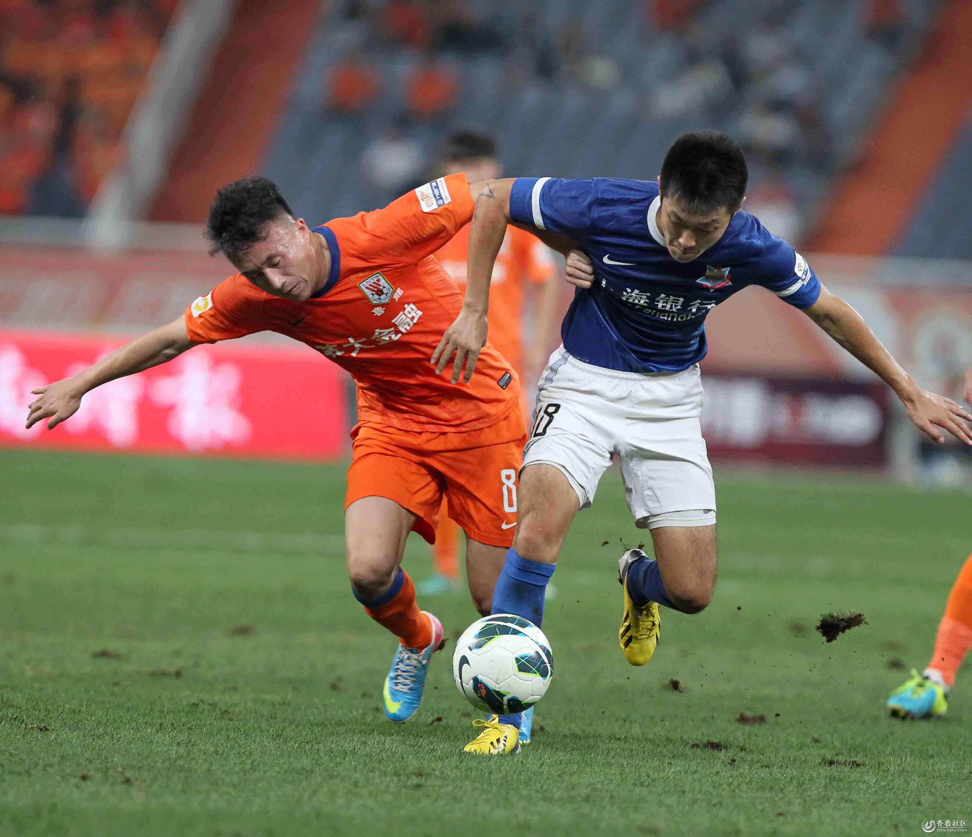 刘越：申花进攻变化少，斯卢茨基用人容易陷入“恶性循环”