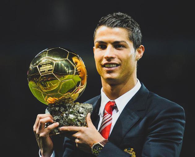 官方：水原三星正式任命前光州FC主帅李正孝为球队新帅（水原三星官宣：前光州FC主帅李正孝出任球队主教练）