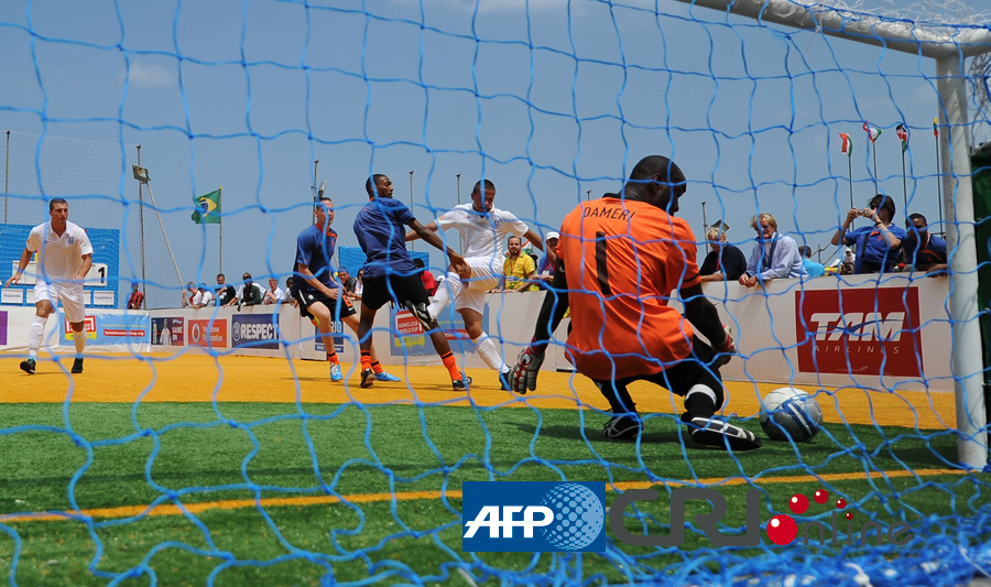 皇马双星闪耀圣马梅斯！库尔图瓦姆巴佩演绎不可阻挡与不可动摇