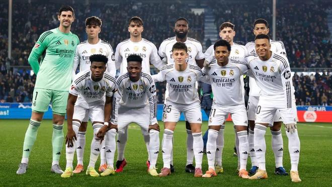 世体：巴萨还没有收到对特狮的报价，他们希望他先彻底康复