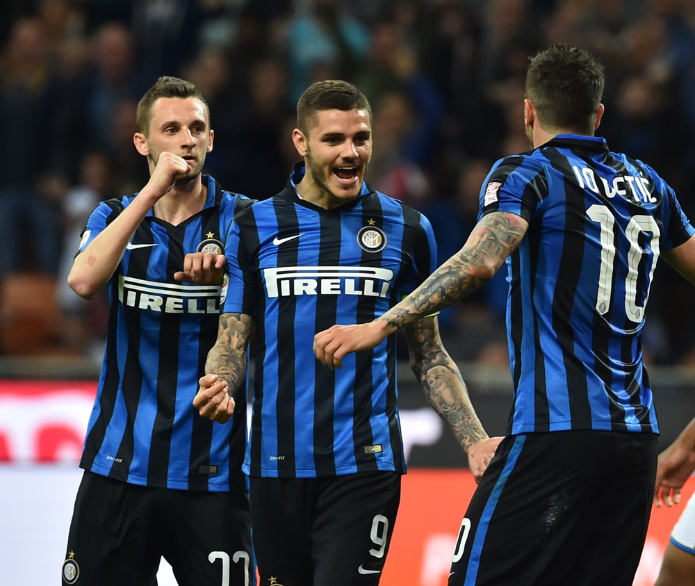 英超半场：勒温梅开二度，恩凯蒂亚造险，利兹联2-0水晶宫（英超半场战报：勒温双响，恩凯蒂亚造险，利兹联2-0领先水晶宫）