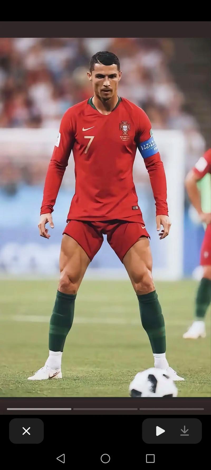 32岁津门虎王牌队长正式转会上港，亚冠首轮亮相柔佛引关注（32岁津门虎王牌队长官宣加盟上港，亚冠首轮对阵柔佛成焦点）