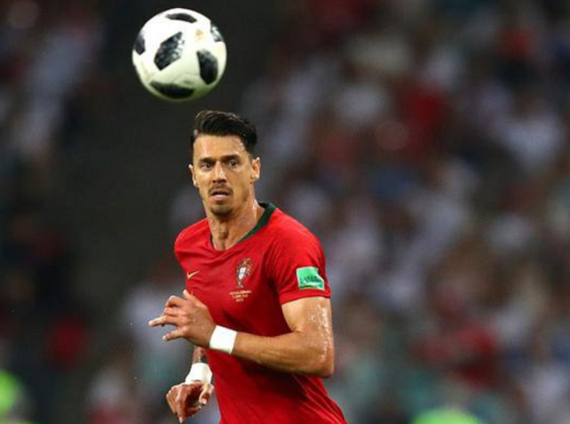 爱德华兹联手欧文！从哈登加兰再到莫兰特，华子指定自己冲冠搭档